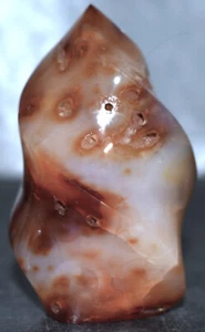 Beautiful Carnelian Flame 3.44"/268 Grams - Picture 1 of 4