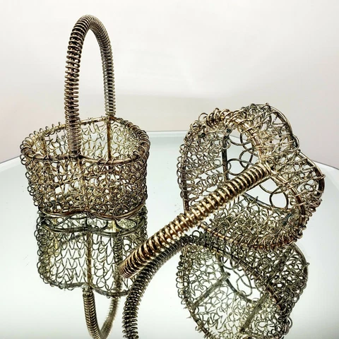 Wire Mini Baskets Heart Shaped Decorative B3” (2) With Handle Anniversary Cover