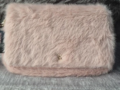 Victoria's Secret Rubor Rosa Imitación Piel Tecnología Billetera Muñequera Teléfono Bolso sin asas Regalo Nuevo con Etiquetas Foto 1 de 4