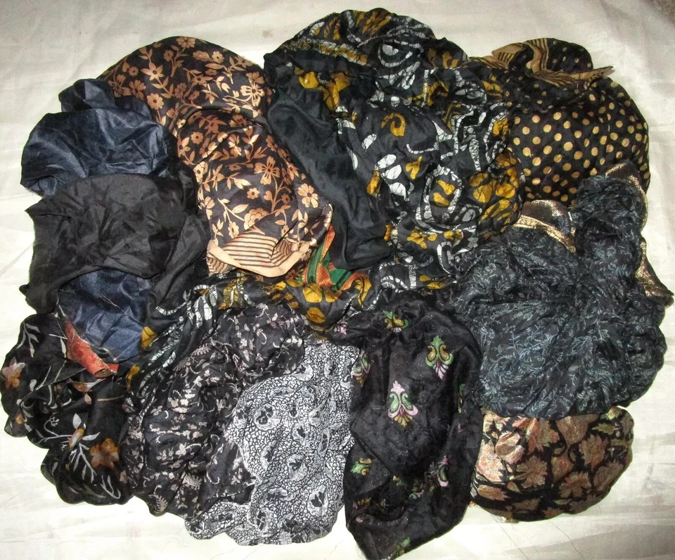 # LOT PURE SILK Antique Vintage Sari Recycled REMNANT Fabrics 100 GRAMS Black - Image 1 of 1