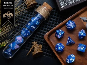 Feendrache | Polyedrische Würfel 7er Set | RPG Fantasy Trank Flasche mit Würfeltasche - Bild 1 von 3