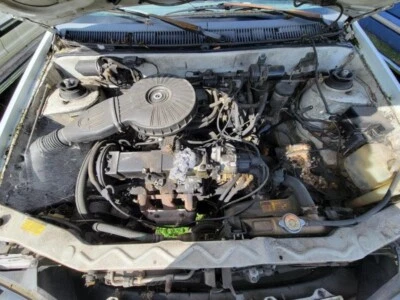 Módulo de control de motor usado (ECM) se adapta a: Módulo de control electrónico Geo Metro 1991 Foto 1 de 4