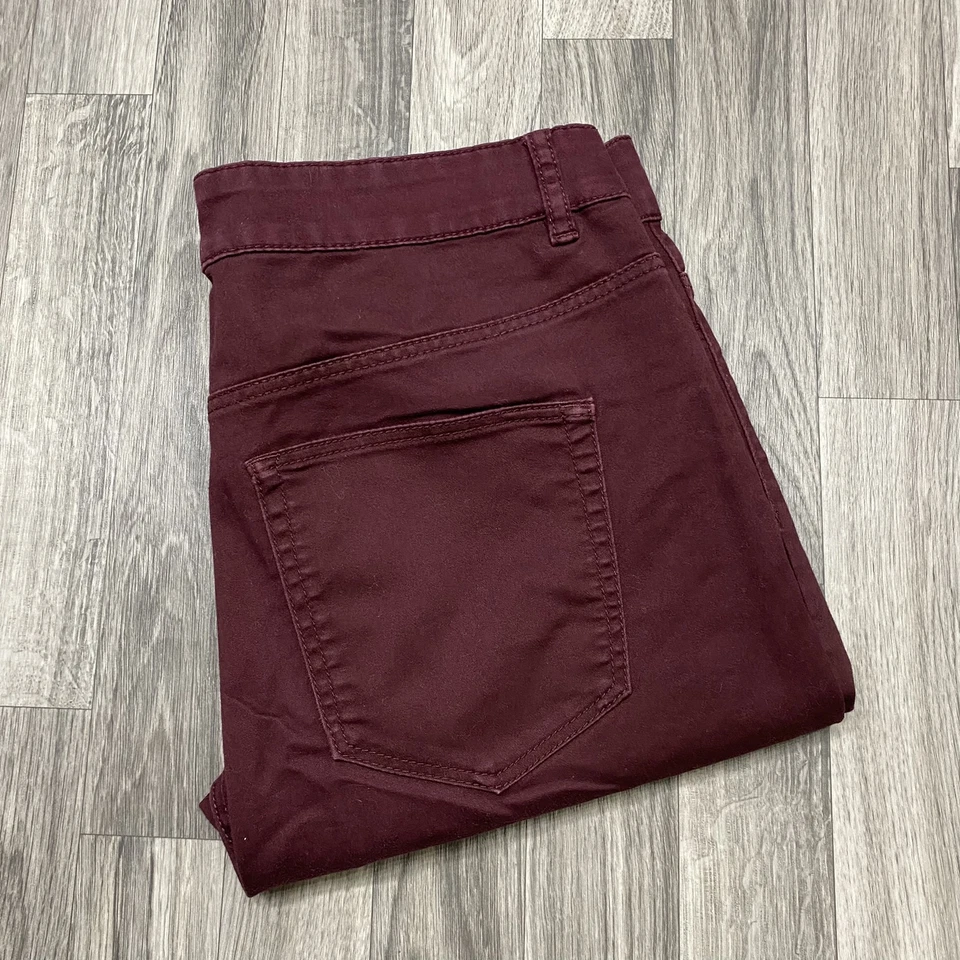 Pantalones informales DIVIDED by H&M ajustados tiro medio elásticos borgoña para mujer talla 12 Foto 1 de 4