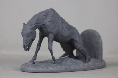 Gravecrawler 万圣节 Mare 树脂 Venti(Breyer Old Paddock Pal 比例)带底座 — 第 1/4 张图片