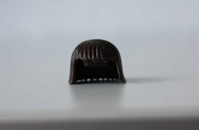 LEGO Minifiguren Zubehör männliches  Haar dunkel braun 1 Stück kurze Haare - Bild 1 von 4