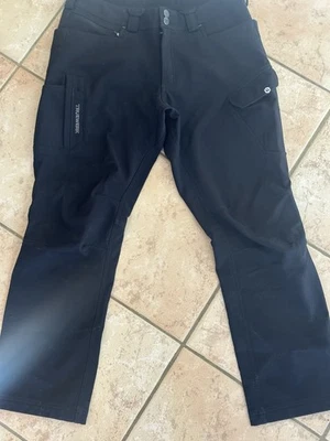 Truewerk Black T3 34x30 Thermal Softshell Work Pants - Image 1 of 4