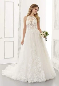 Analiese By Morilee - Wedding dress. - Picture 1 of 3
