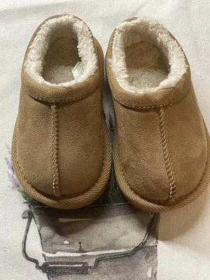 Zapatos de mocasín sin cordones para niños talla 5 Cat & Jack Foto 1 de 4