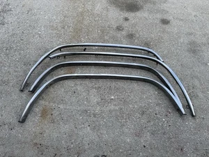 84-89 4WD Toyota 4Runner Chrome Fender Trim Full OEM Set Wheel Well Trim - Foto 1 di 9