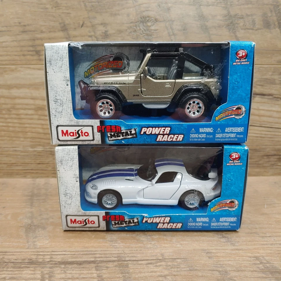 2001 VW 23 Window Bus Power Racer VOLKSWAGEN Diecast Maisto Motorized Toy