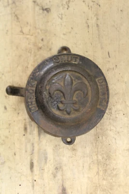 Antique Wall Vent Cover Heat Air Return Furnace Damper Vent Switch - Image 1 of 4