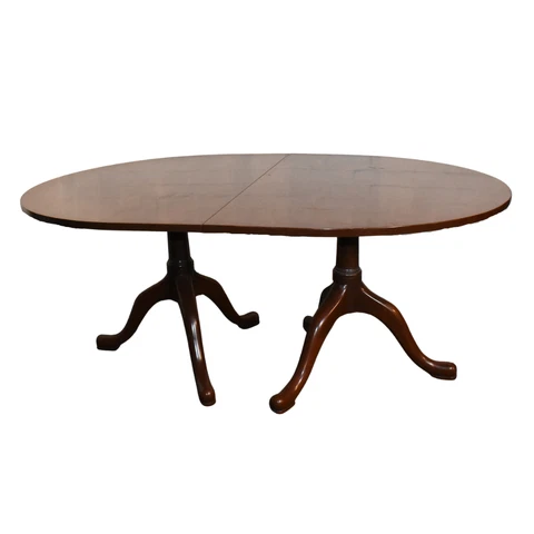 Kittinger Mahogany Oval Georgian Style Table Williamsburg Restoration Needed Cover
