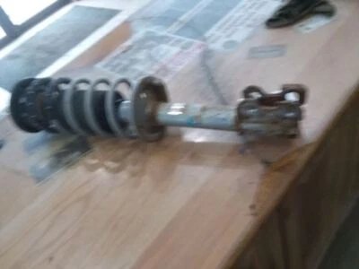 Puntal trasero compatible con 91-02 SATURN SERIE S 1625144 Foto 1 de 4