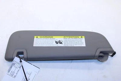 Parasol delantero derecho Porsche Panamera 4 2015-16 3,6 L con espejo retrovisor iluminado Foto 1 de 4