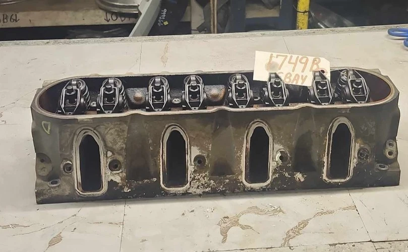 GM TRUCKS 1500 09-13 2005-2013 ESCALADE 07-14 TAHOE YUKON culata fabricante original Foto 1 de 4