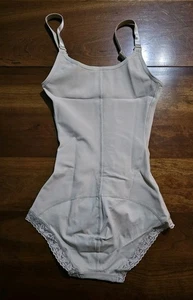 Velvet Fajas Beige Amada Post Surgery Body Shaper Women's Size Small NWT - Picture 1 of 10