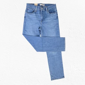 Levi's 724 Medium Wash High Waisted Slim Cropped Straight Leg Jeans Size 28 - Picture 1 of 10