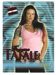 2001 FLEER WWF RAW IS WAR LITA FEMME FATALE #4 OF 20 FF - Picture 1 of 2