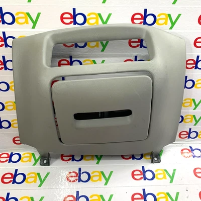 Conjunto de bandeja de cenizas Buick Century 1997-2005 98 99 00 01 02 03 04 Foto 1 de 4