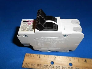 CHALLERGER 0230 120/240V NEW OLD STOCK - Picture 1 of 4