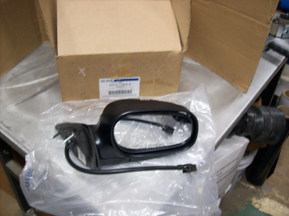 Espejo retrovisor original Ford 9W7Z-17682-B Foto 1 de 3
