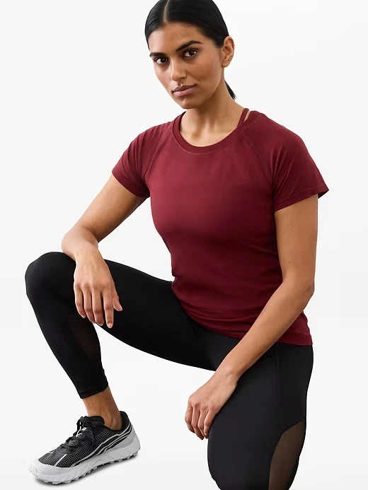 Athleta Momentum Seamless Tee L Large Redwood Sport Wicking Run