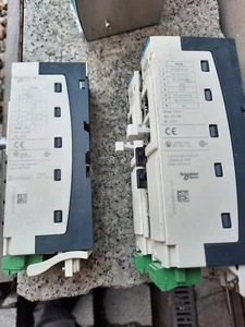 Piasta Modbus Schneider LU9GC3, 10 portów RJ45, mocowanie na szynę DIN, seria TeSys U - Zdjęcie 1 z 3