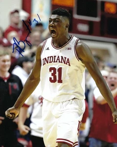 Autographed THOMAS BRYANT Indiana University 8x10 Photo - Picture 1 of 1