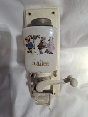 alte wandkaffeemühle für puppenhaus - Bild 1 von 4