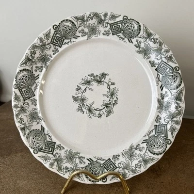 Antique 1880s Aesthetic Movement, Barker Bros, Longton, 24.5 Dinner Plate - Image 1 of 4
