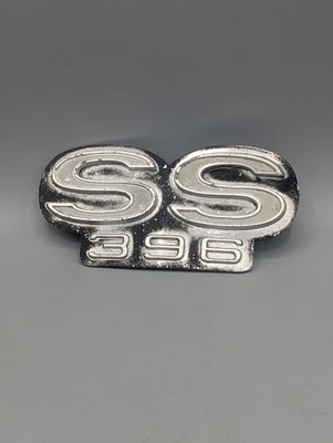Original 1966 Chevrolet Chevelle SS396 Grille Emblem - Image 1 of 2
