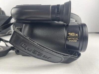 Quasar VML457 Compact VHS-C Camcorder w/Charger and Carrying Bag Tested W/extras - Image 1 of 4
