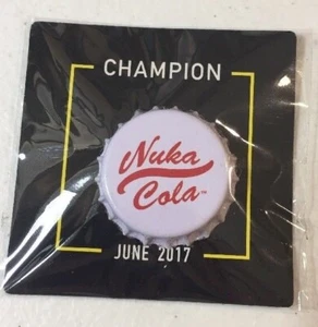 Fallout Bottle Cap Pin - White Nuka Cola - Loot Crate Exclusive - Picture 1 of 2