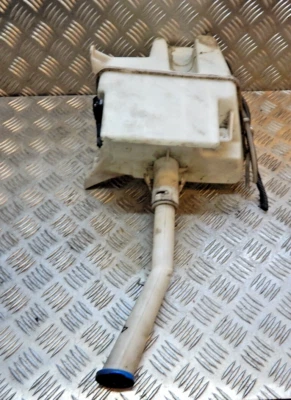 BOTELLA LAVADORA TOYOTA COROLLA VERSO AR10 AUR10 ZNR11 ORIGINAL 2004-09 Foto 1 de 4