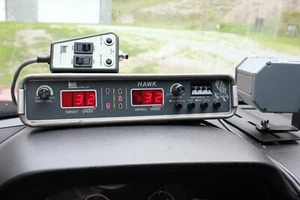 POLICE RADAR DUAL ANTENNA KUSTOM HAWK STA AND MOVING-SAME AND OPP, KPH AND MPH - Picture 1 of 3