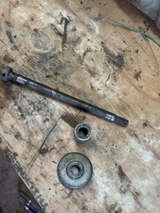 1970-73 HONDA CL100 CL 100 Scrambler / OEM REAR WHEEL AXLE WITH SPACERS - Picture 1 of 5