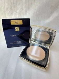 Estee Lauder Double Wear Stay-in-Place (2N2 Buff) Matte Powder Foundation 12g - Bild 1 von 4