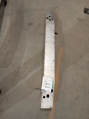 Front Bumper Reinforcement Convertible Fits 06-15 LEXUS IS250 4004736 - Imagem 1 de 3