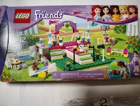 LEGO Friends 3942 Heartlake Dog Show Set - Mia Mini-Doll & Puppy -Open Box