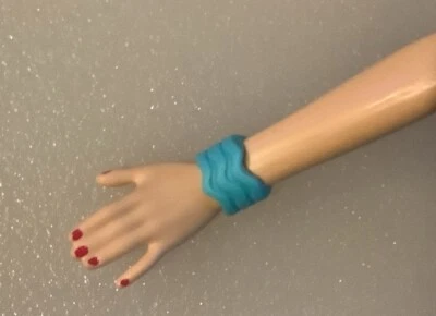 Pulsera de plástico para Barbie Aqua Cuff joyería Foto 1 de 3