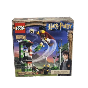 HARRY POTTER LEGO SET # 4726 QUIDDITCH PRACTICE 100% COMPLETE IN BOX - Picture 1 of 12