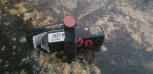 LIP GELATO - Picture 1 of 3