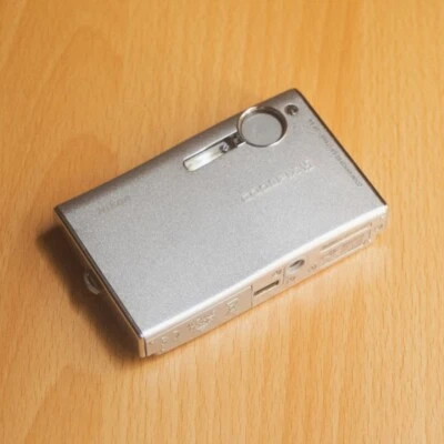 Nikon COOLPIX S5 Digital Camera 6.0MP 3x Optical Zoom CCD Vintage Auto Focus - Image 1 of 4