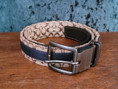 COACH ~ Cinturón Jacquard Reversible C Signature ~ Hebilla Tono Plata ~ 32" Foto 1 de 4
