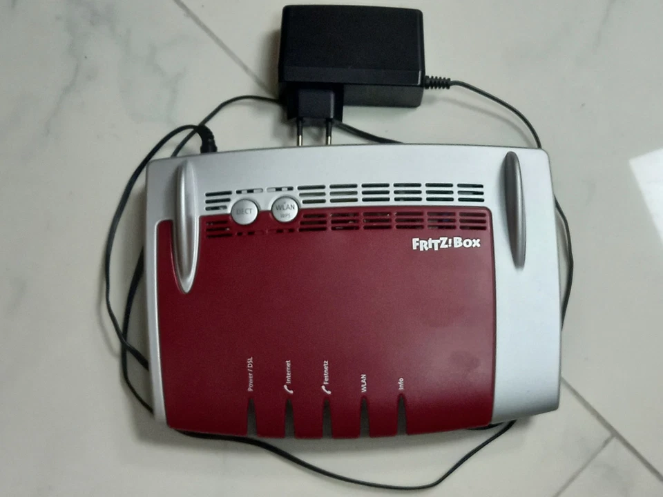 AVM FRITZ! Box 7490 WLAN Router mit Modem 4xLAN, 2xTel, 1xISDN, 1xUSB - Bild 1 von 1