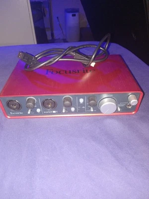 FOCUSRITE SCARLETT 2i4 AUDIO INTERFACE - Image 1 of 2