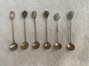 Vintage 6er Set Mini Löffel mit gedrehten Griffen & farbigen Edelsteinen - Bild 1 von 6