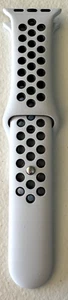 Apple Nike 41mm Sport Band M/L Pure Platinum Black for Apple Watch - Photo 1 sur 5