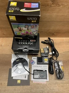 Nikon COOLPIX S570 Kit FOR PARTS ONLY - Not Working Excellent Cosmetic’s - Picture 1 of 17