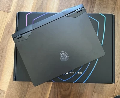 MSI Raider GE67 HX 12UHS 15.6" OLED 12900HX, Nvidia 3080Ti,  32gb Ram,  1 Tb SSD - Image 1 of 4